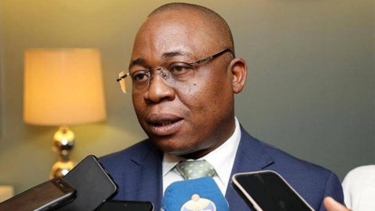 ANGOLA HOJE